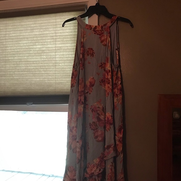 Large Summer Dress. - Picture 4 of 7